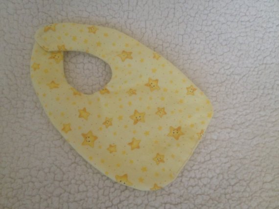 A Baby Shower Twinkle Stars Baby Bib by petrascrafts64 (link in bio for more)