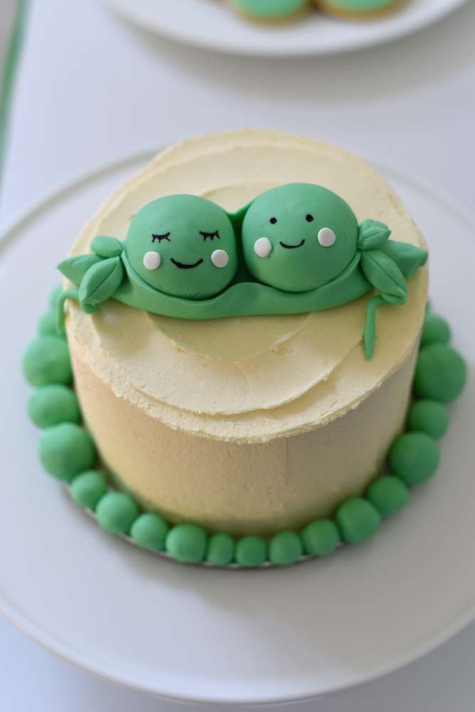 A Adorable Two Peas In A Pod Baby Shower